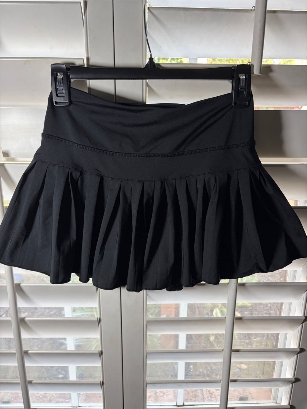 Gold Hinge Black Pleated Athletic Women’s Skirt